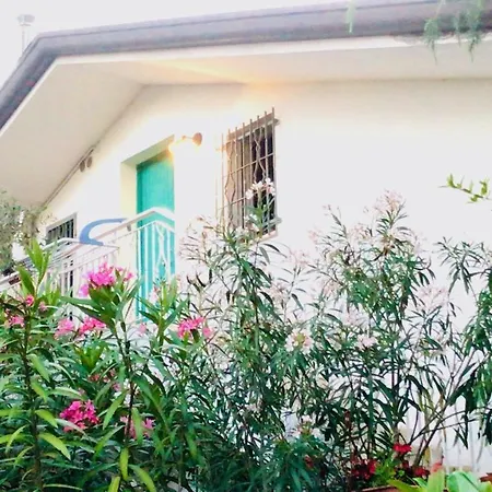 Appartamenti Villa Renata Riccione Esterno foto